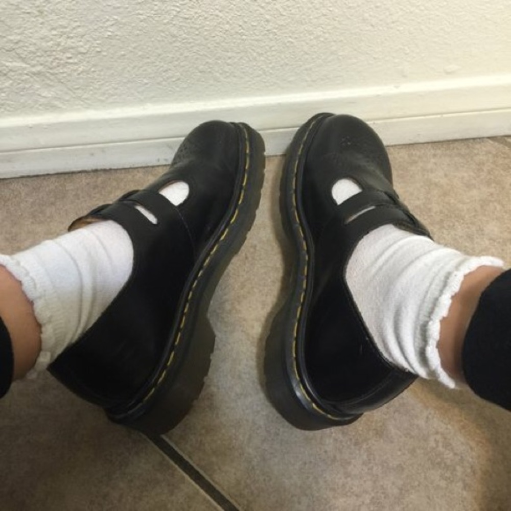 Dr. Martens (Mary Janes)